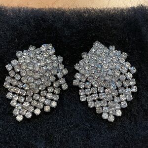 Elegant Vintage Clip On Earrings